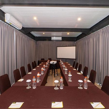 Hotel Summerville Majalengka Luaran gambar