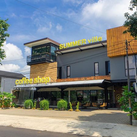 Hotel Summerville Majalengka Luaran gambar