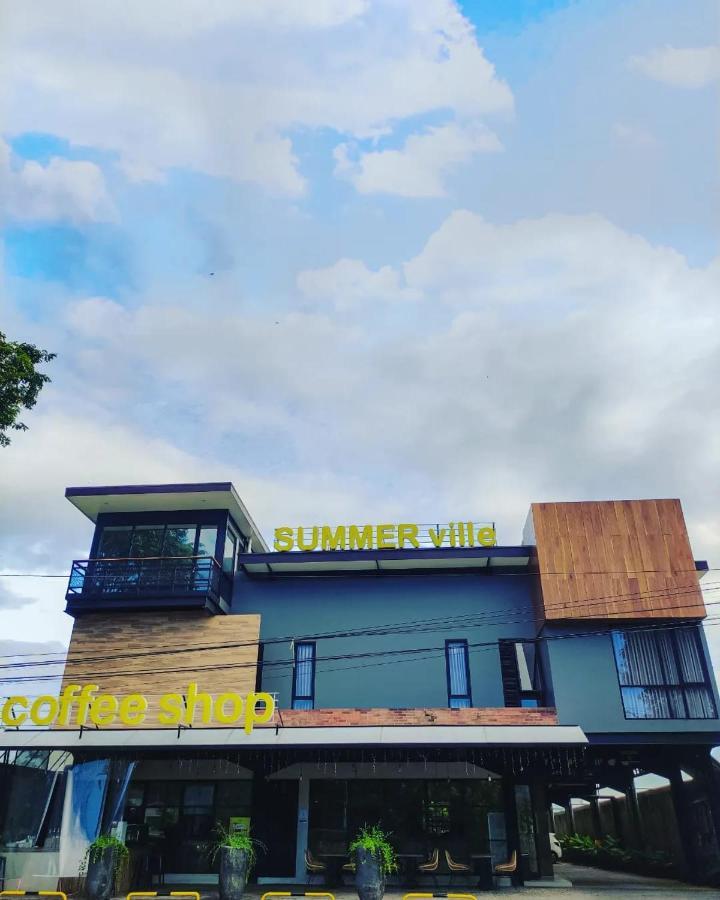 Hotel Summerville Majalengka Luaran gambar