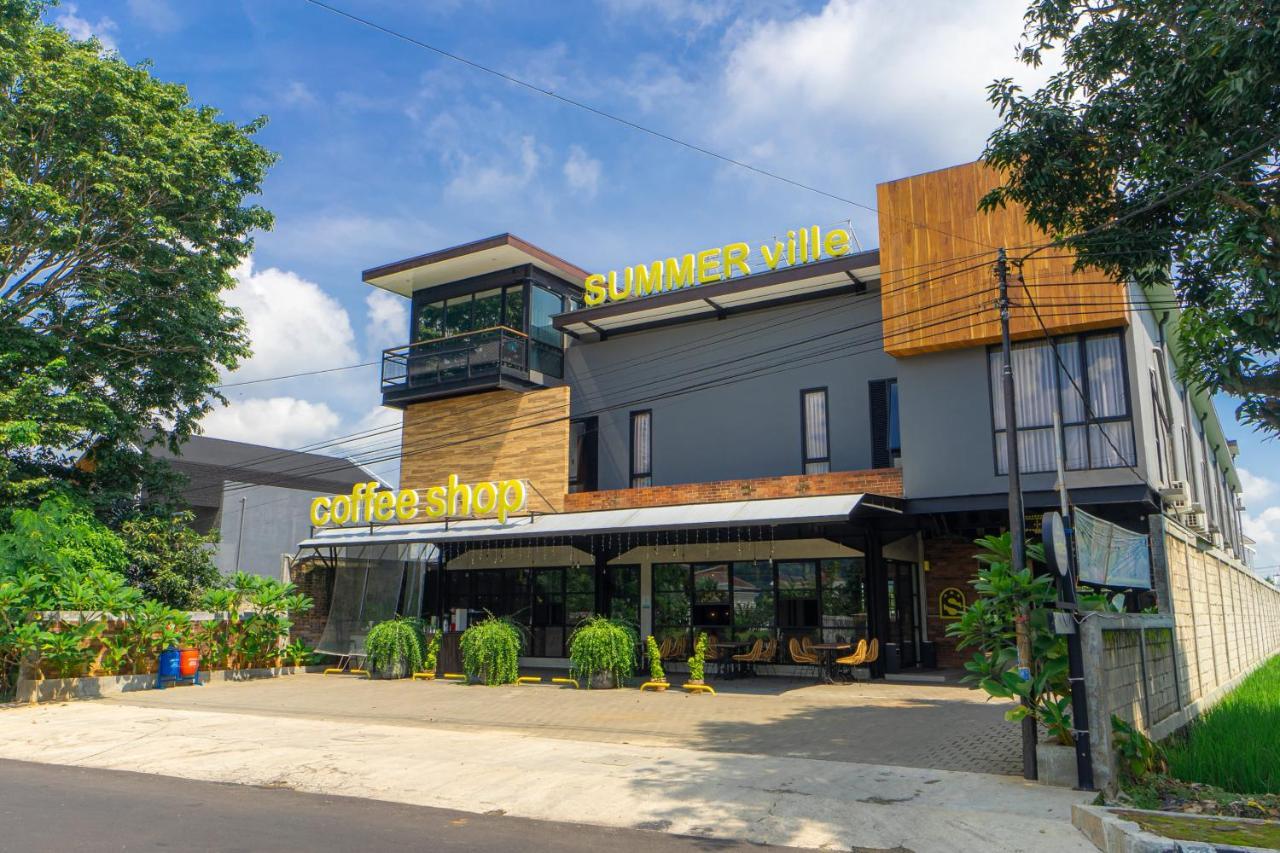 Hotel Summerville Majalengka Luaran gambar