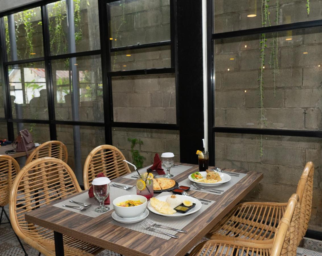 Hotel Summerville Majalengka Luaran gambar