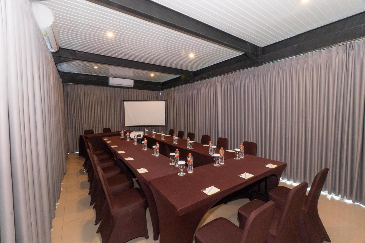 Hotel Summerville Majalengka Luaran gambar